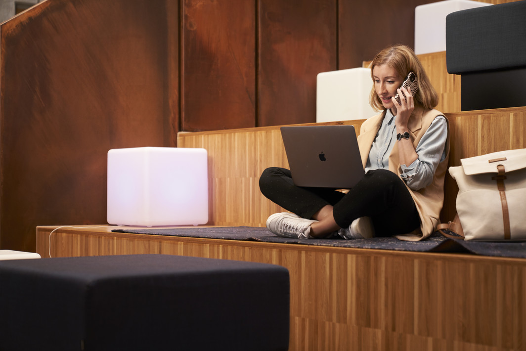 vrouw-met-laptop